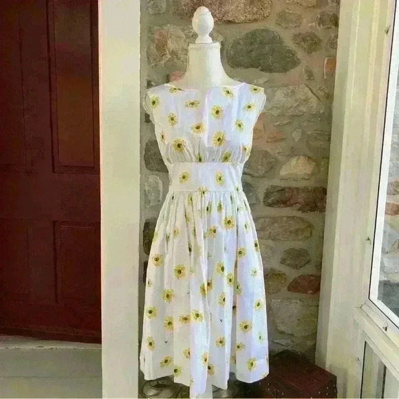 NWT Kate Spade Daisy Dot Lyric Dress $398 Womens 4 - Picture 12 of 16